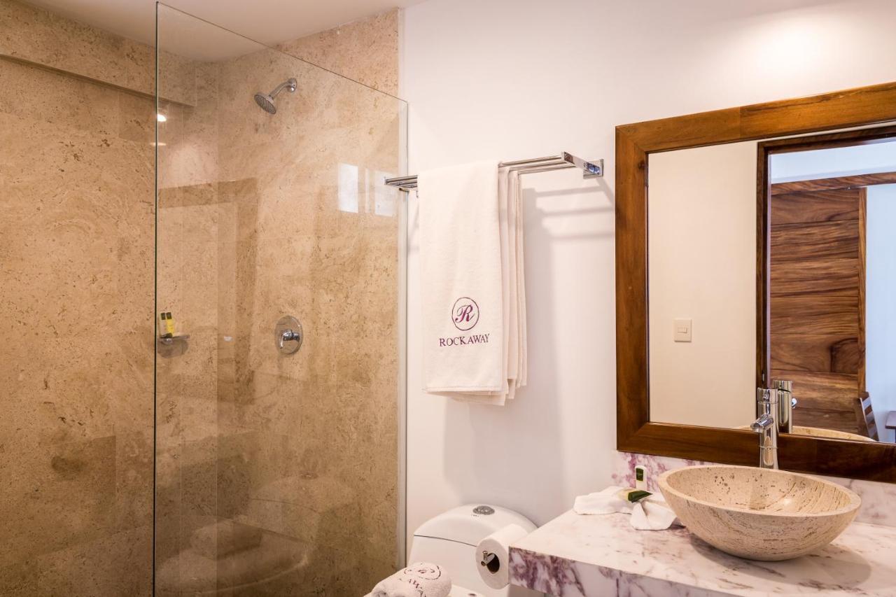 Deluxe Double Room Side Sea View