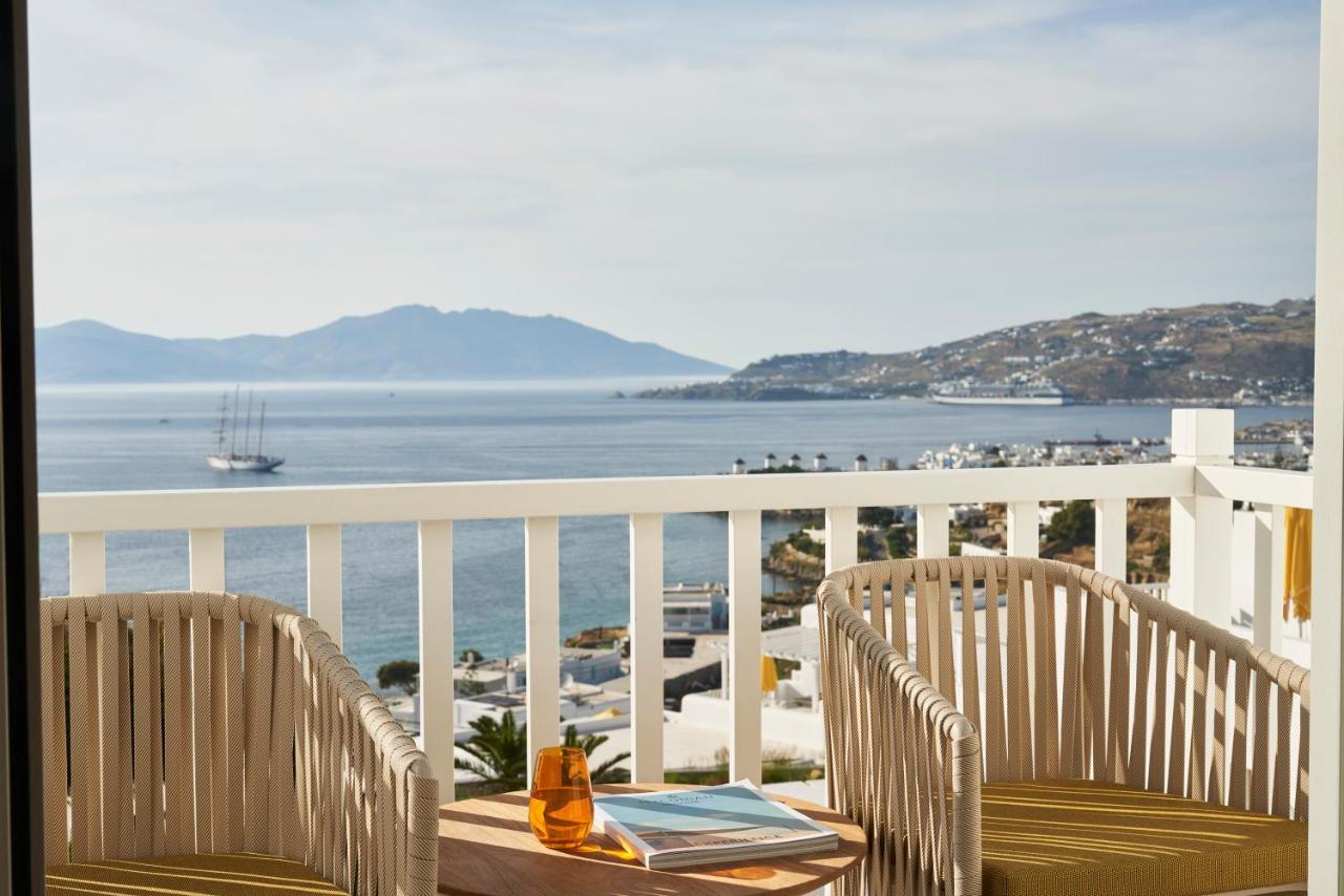 Suite Júnior Theros com Vista Mar