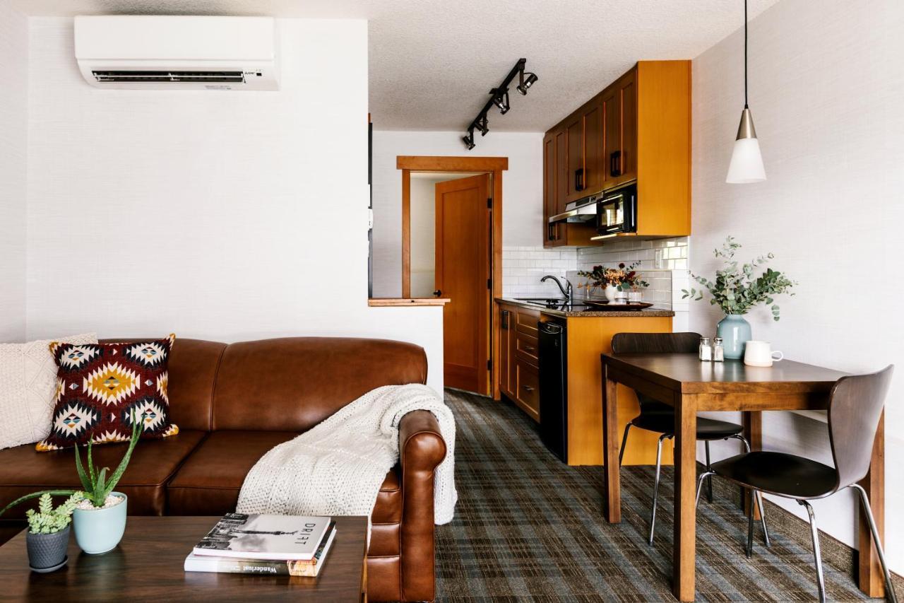 Chambre Whistler avec 1 Lit Queen Size et 1 Canapé-Lit