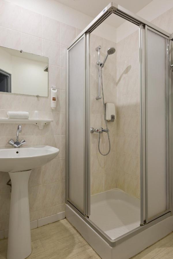 Chambre Triple