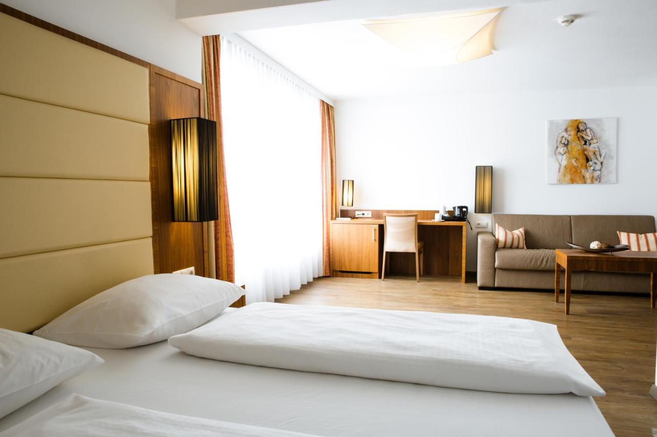 Superior Double Room,944459113:JPEG
