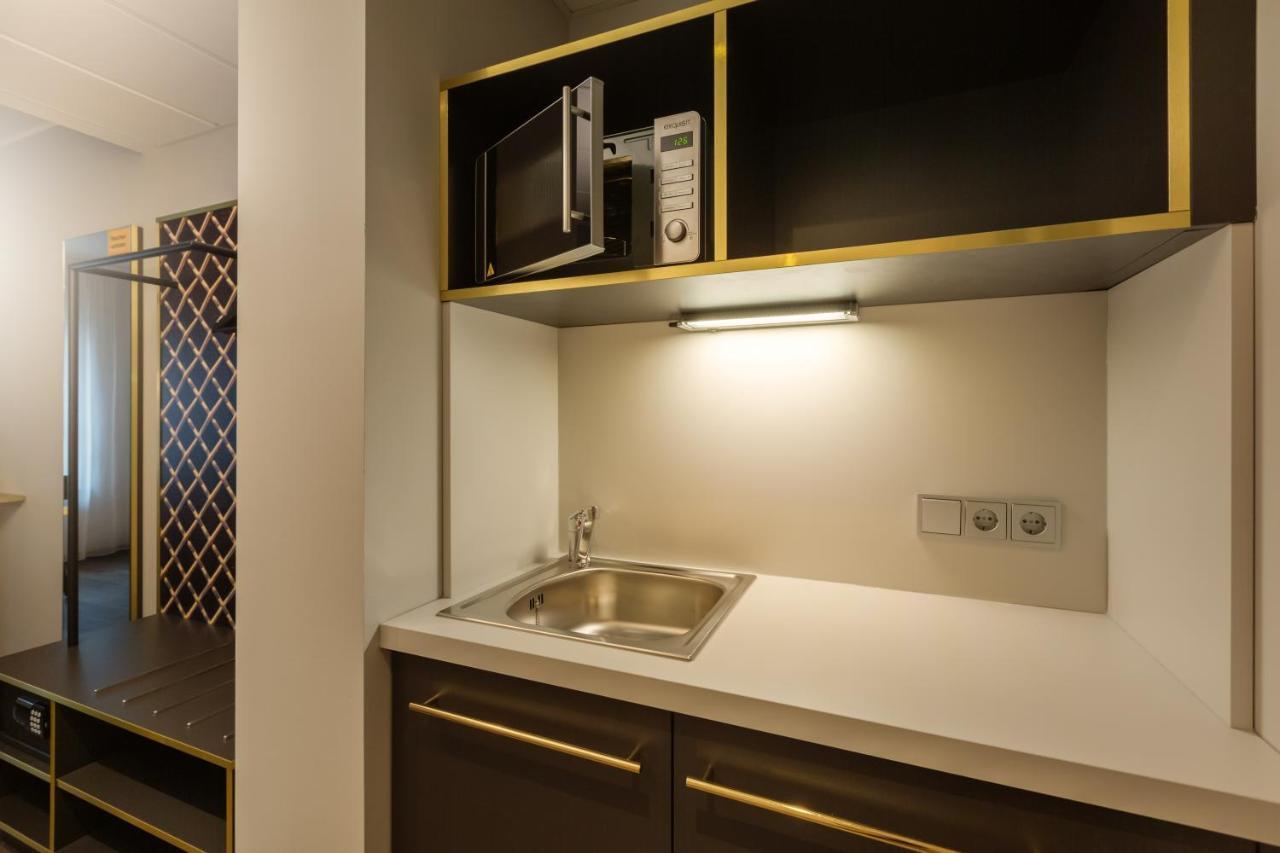 Premium Queen Room with Kitchenette,946520389:JPEG