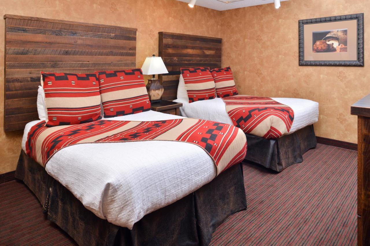 Queen Room with Two Queen Beds,1282346266:JPEG