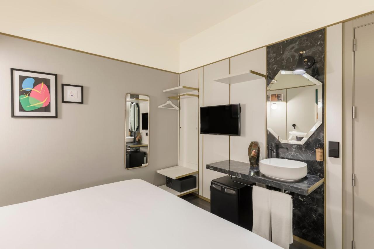 Queen Room,984110476:JPEG
