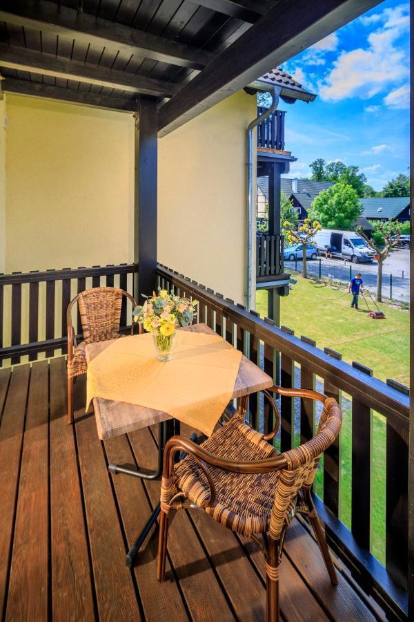 Familiensuite mit Balkon