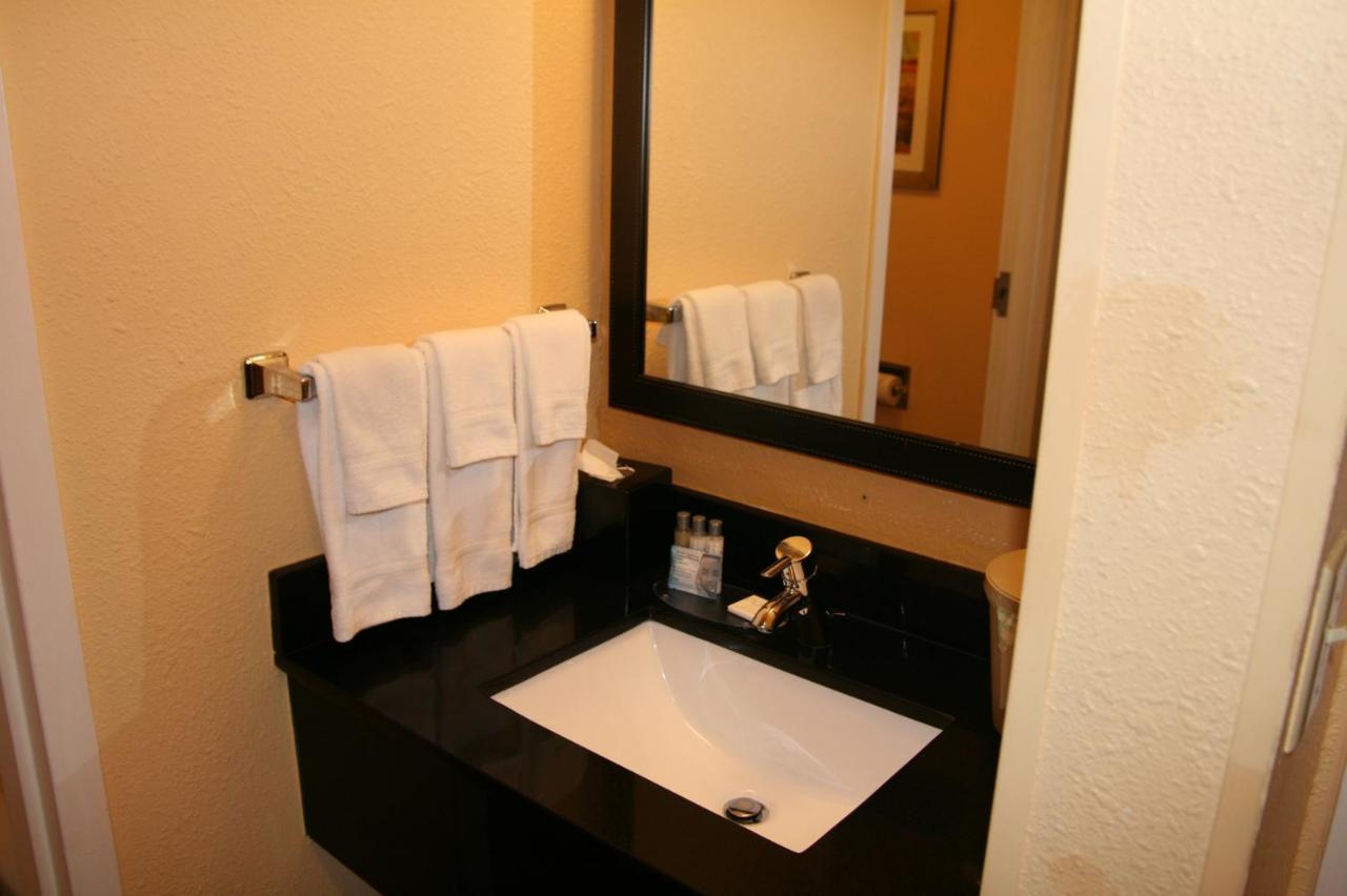 Single Room - Disability Access