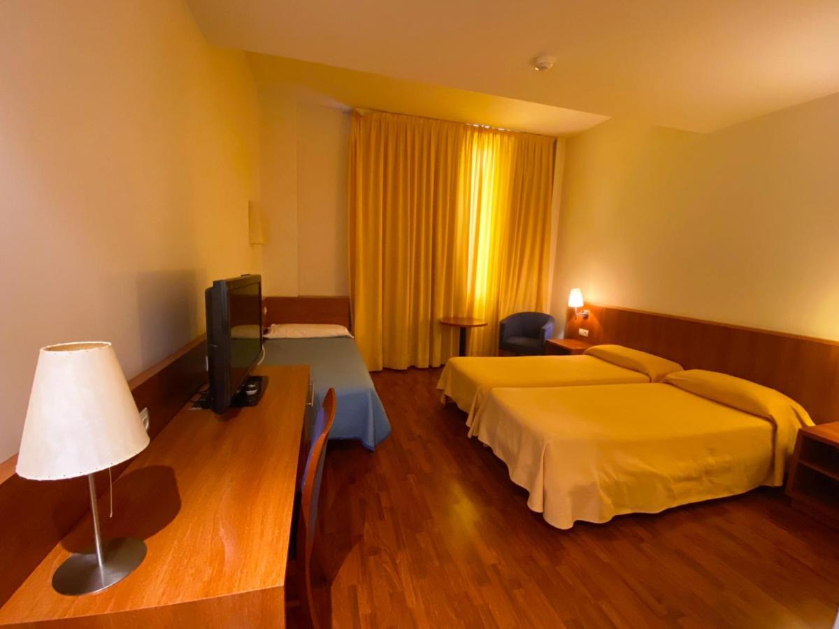 Triple Room,971312740:JPEG