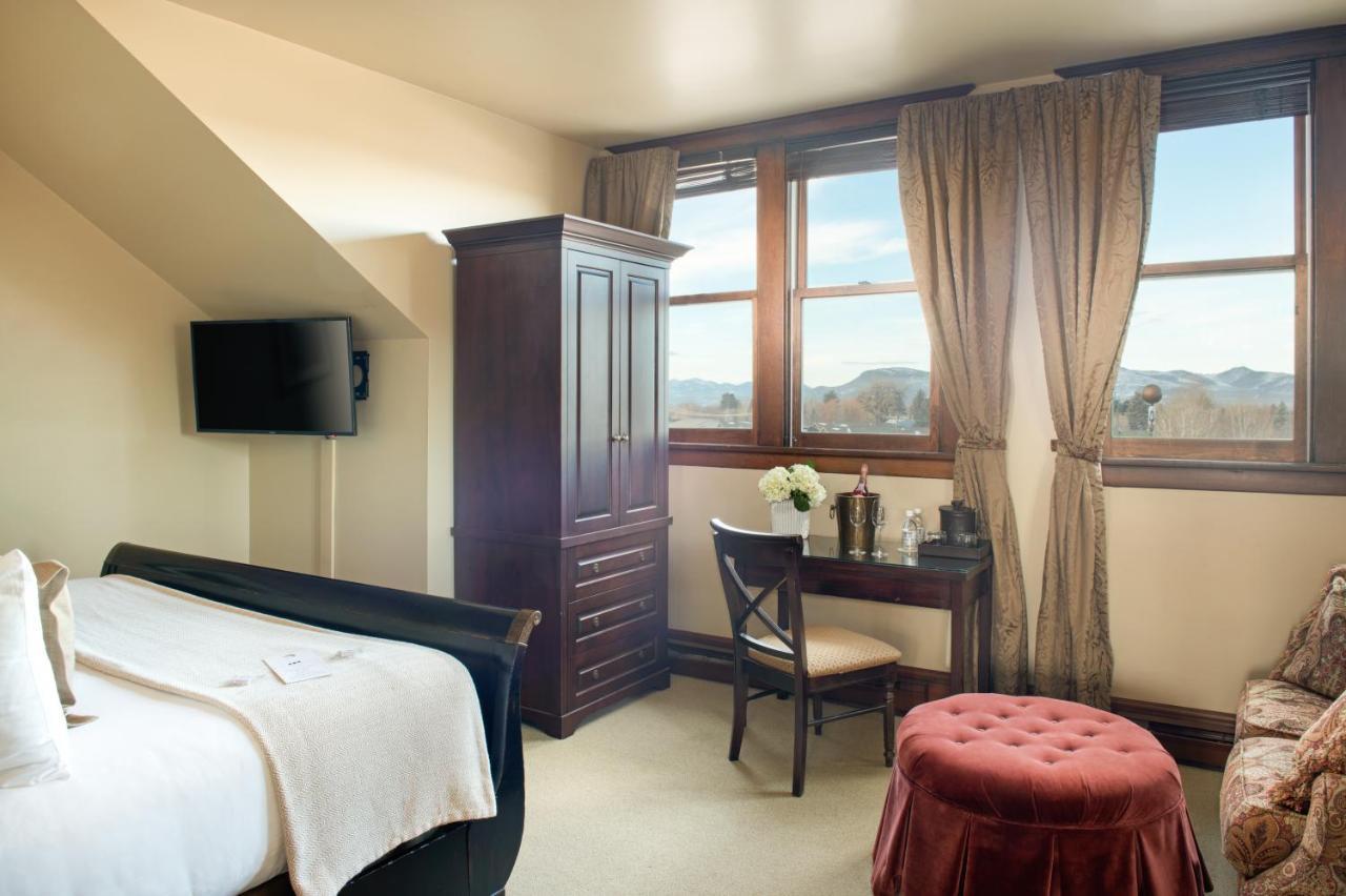 One-Bedroom Suite