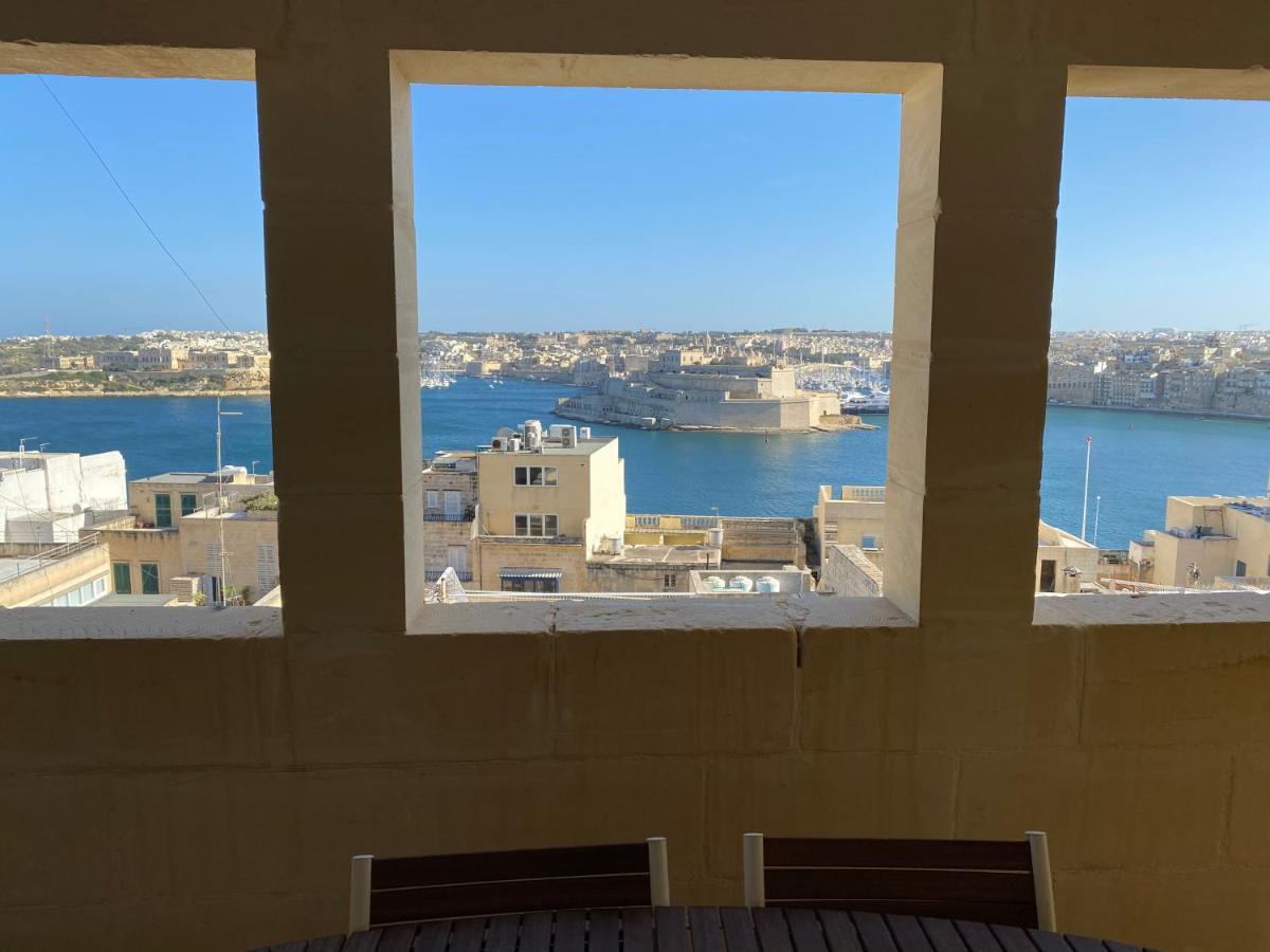 Apartment mit 2 Schlafzimmern und Aussicht auf den Naturhafen Grand Harbour