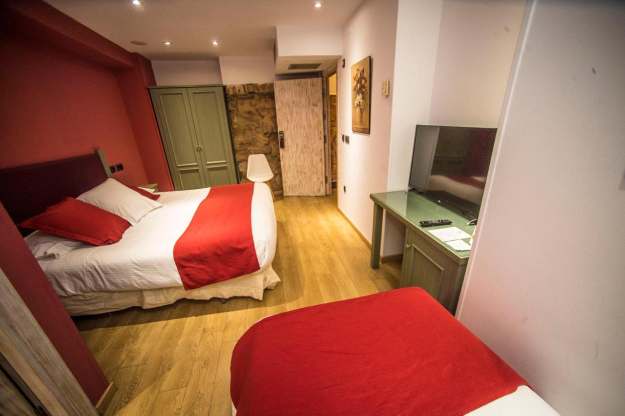 Triple Room Balcony,974899099:JPEG