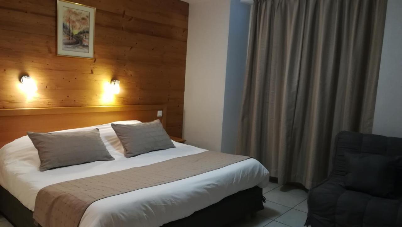 Double Room,1766053289:JPEG