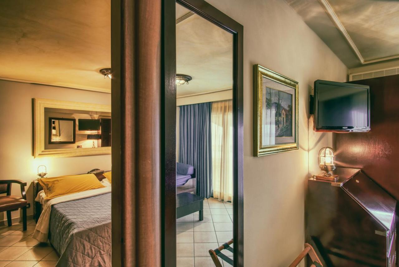 Suite con Vista Mare Laterale o Frontale