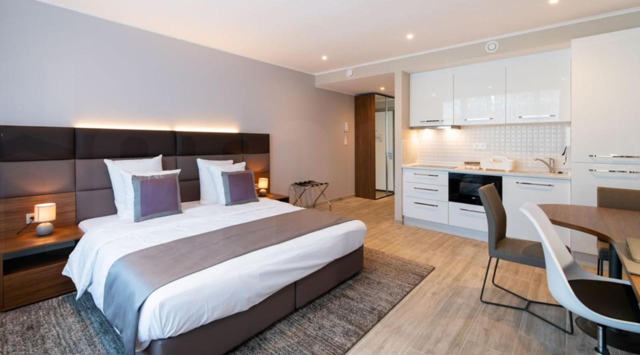 Estudio Business con cama extragrande