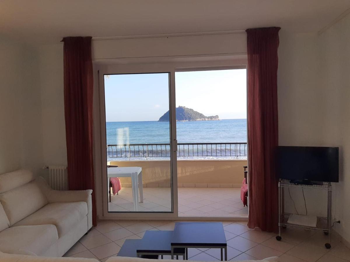 One-Bedroom Suite Apartment,982710601:JPEG