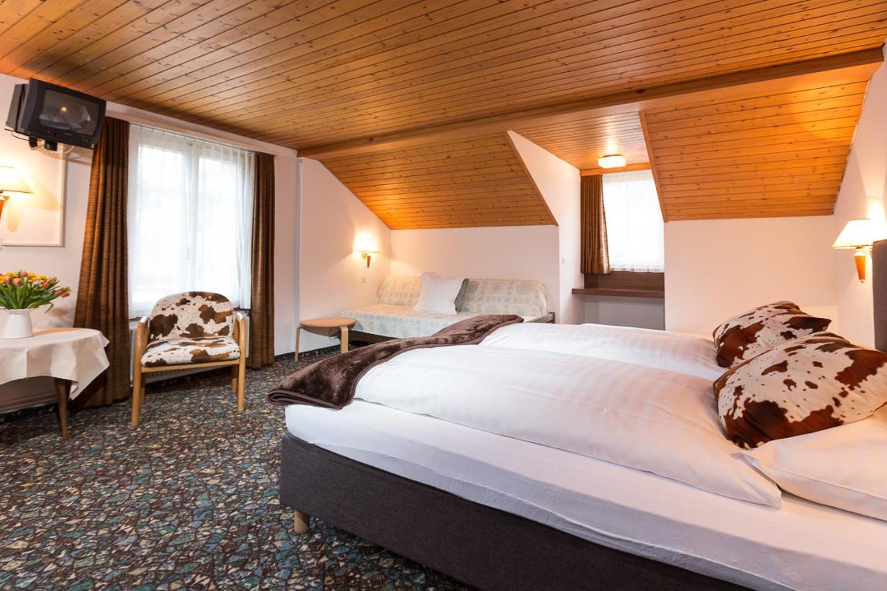 Dreibettzimmer