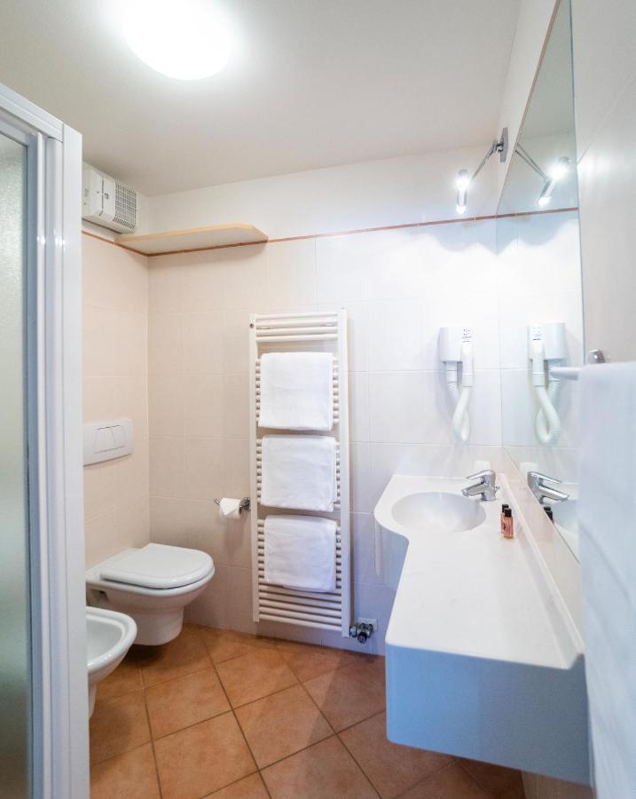 Apartment with Balcony (4 Adults),1428488869:JPEG
