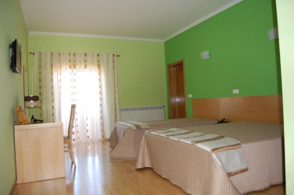 Quarto Duplo com Cama Extra
