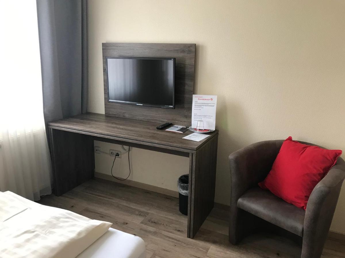 Single Room,992740756:JPEG