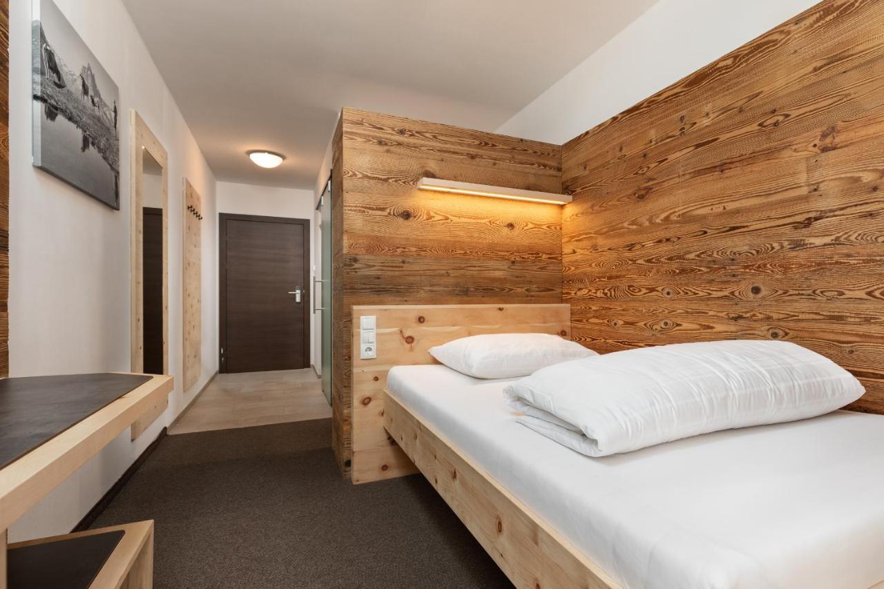 Superior Single Room,1089407791:JPEG