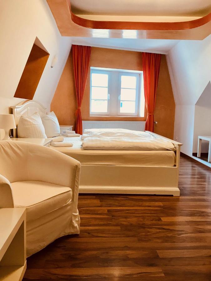 Double Room,996537706:JPEG