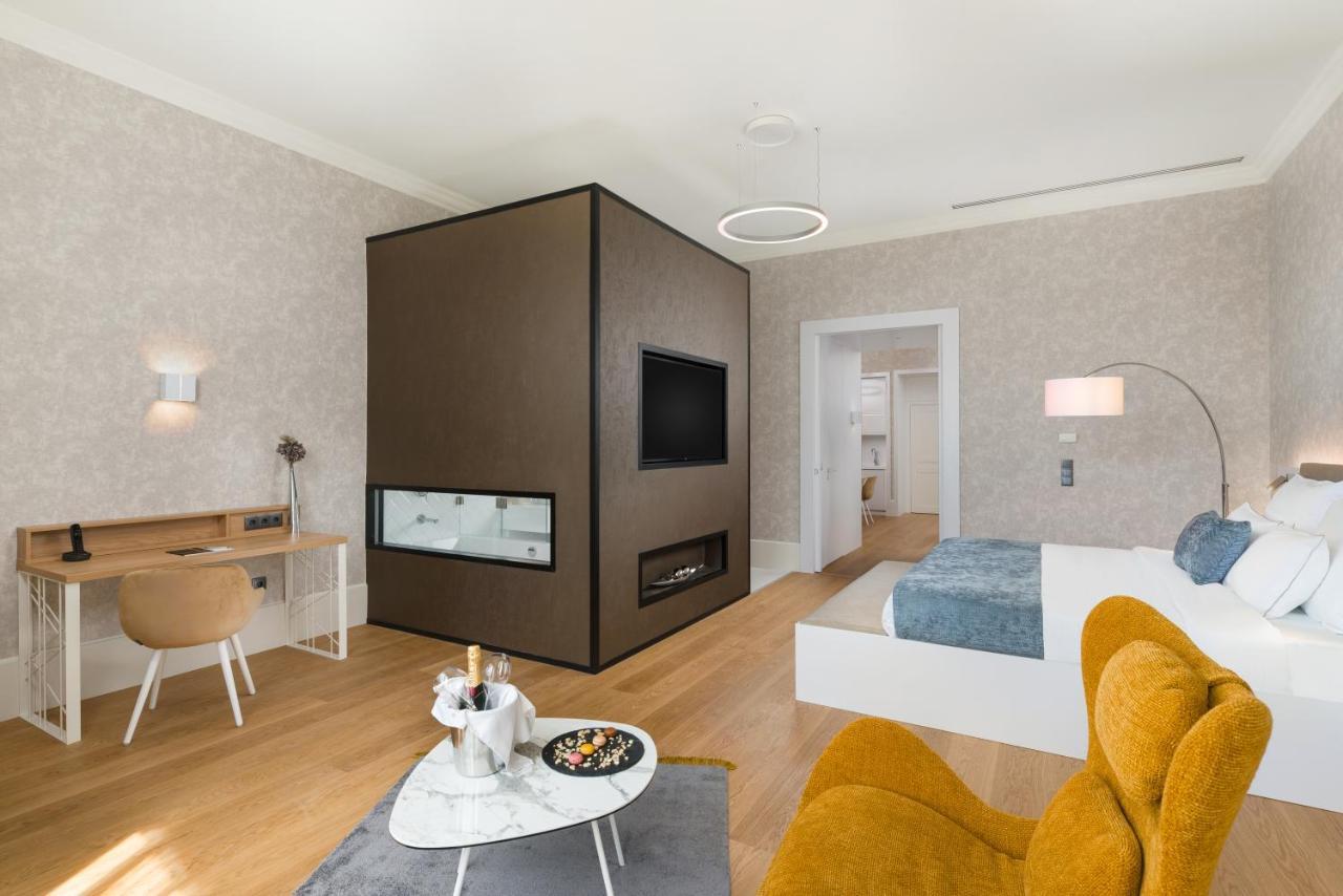 Ambassador Suite Danube view