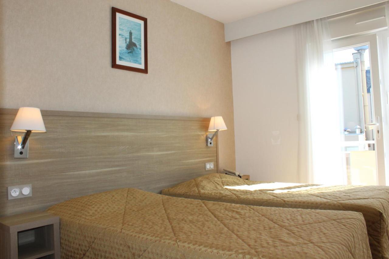 Chambre Triple avec Douche