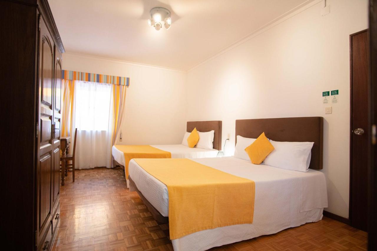 Family Room with Private Bathroom,813025062:JPEG