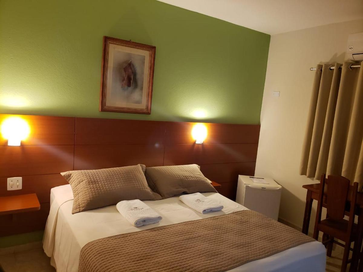 Quarto Deluxe com 1 Cama de Casal