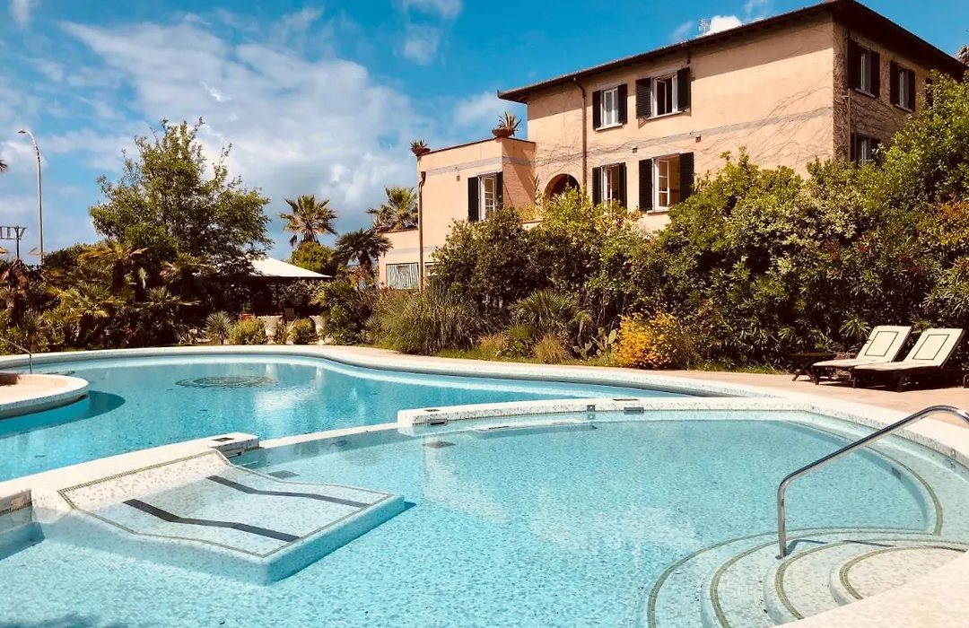 Hotel Villa Maremonti-1