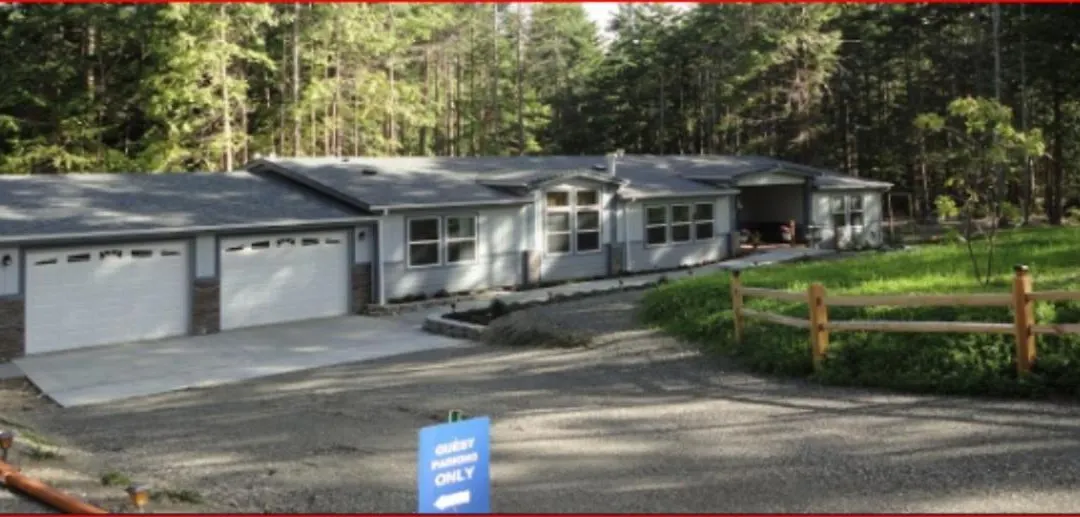 Amber Lights Bed And Breakfast (Adults Only)-1