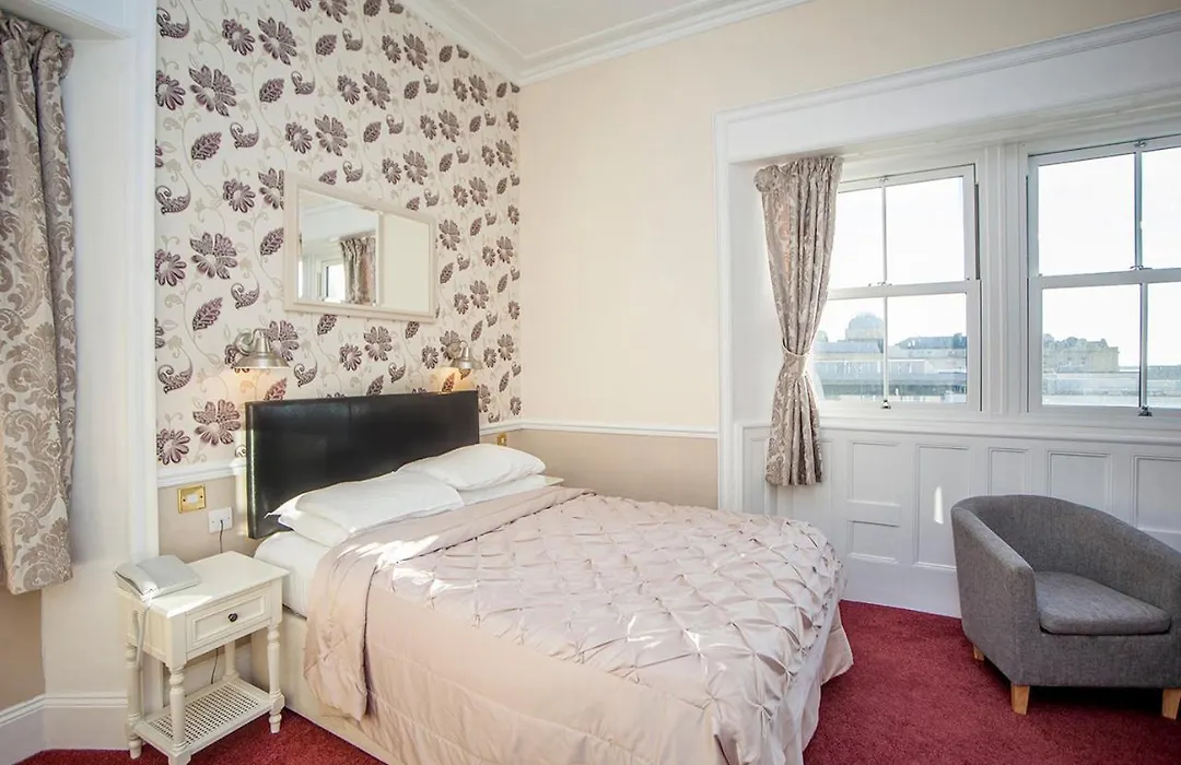 The Royal Hotel-1