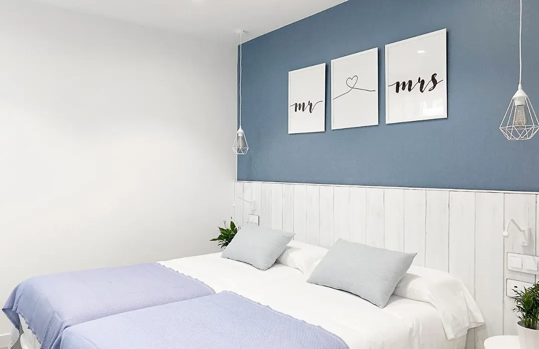 Nerja Casual Rooms-1