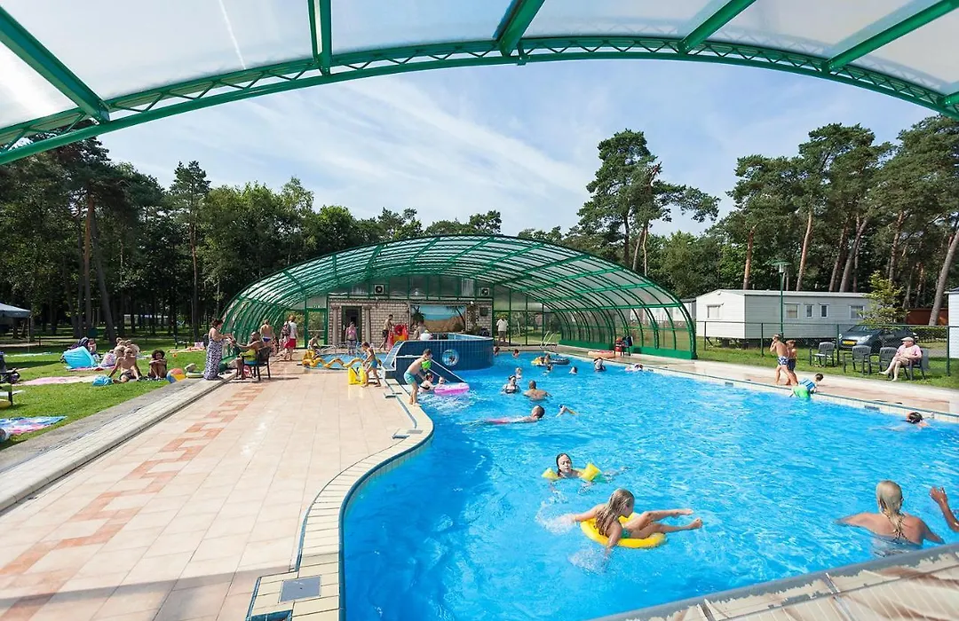 Oostappen Vakantiepark Arnhem BV-1