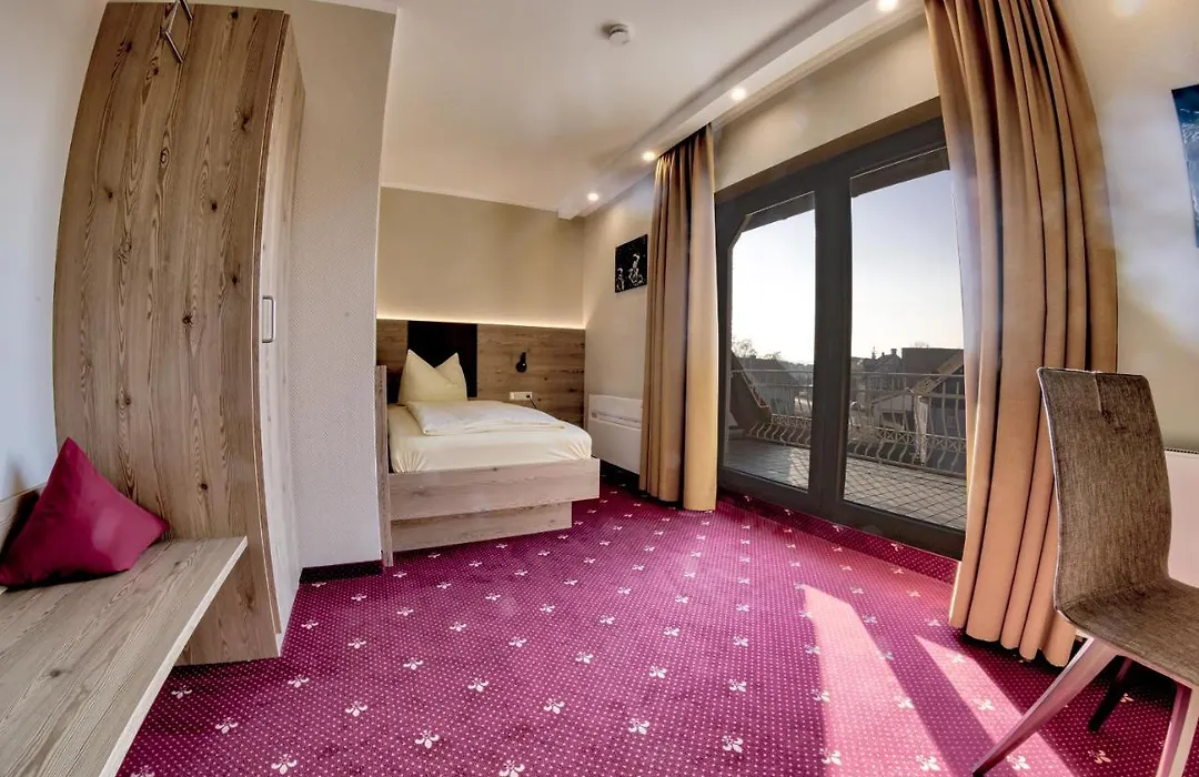 Hotel Zur Schmiede-1