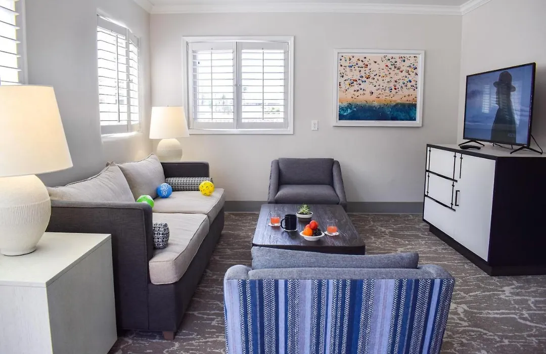 Beachside Inn-1