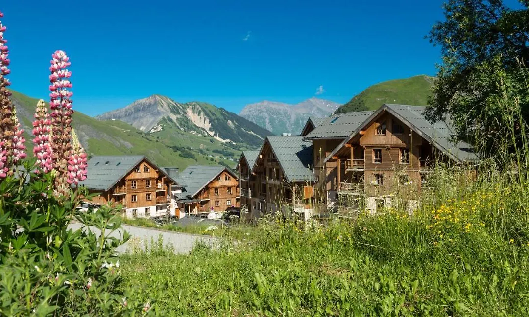 Résidence Prestige Odalys L'Orée des Pistes-1
