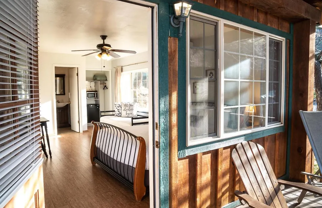 Buckeye Tree Lodge-1