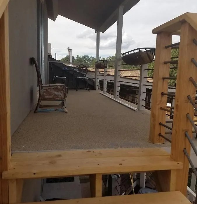 Ronnie'S Resort-1