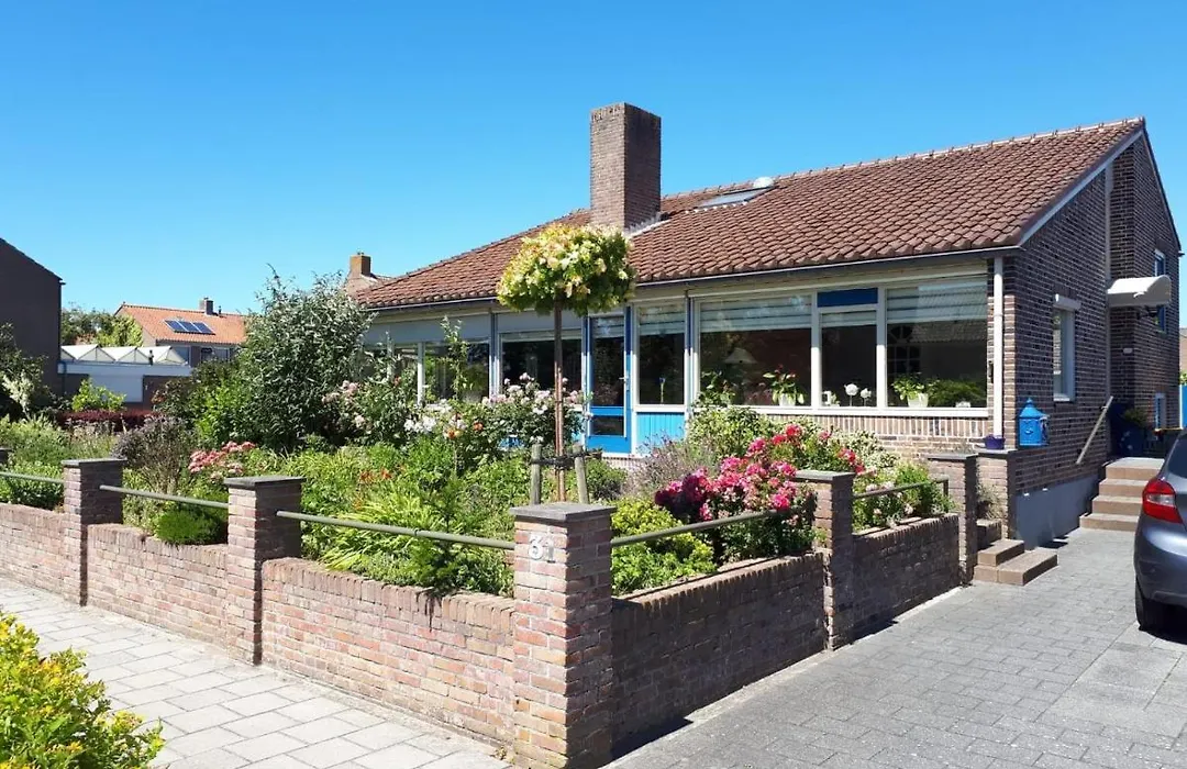 B&B De Blauwe Tulp-1