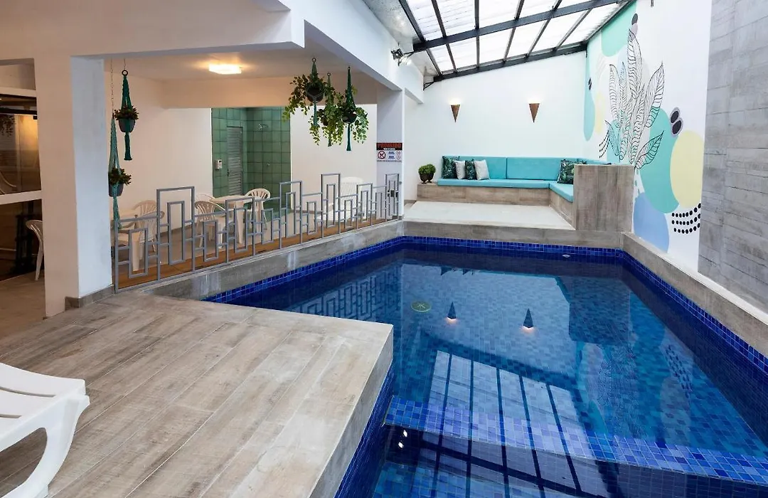 H Hotel-1