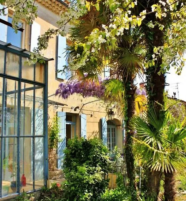 Maison Saint James-1