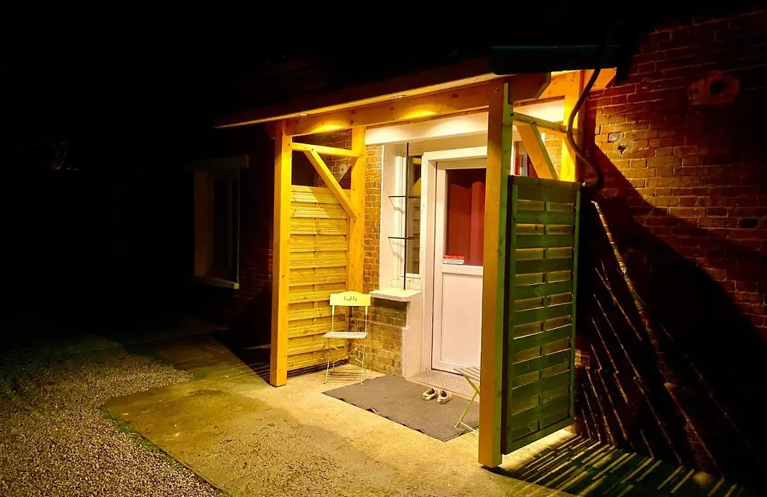 Suite avec Jacuzzi et Sauna Privée-1