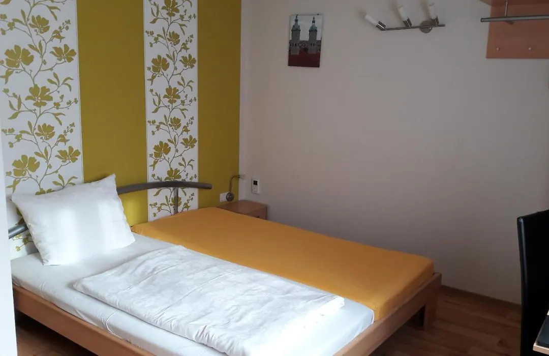 Grochlitzer Pension-1