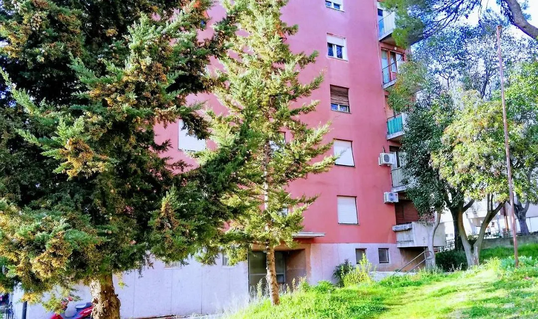Pula Center Green Park Apartments And Rooms-1