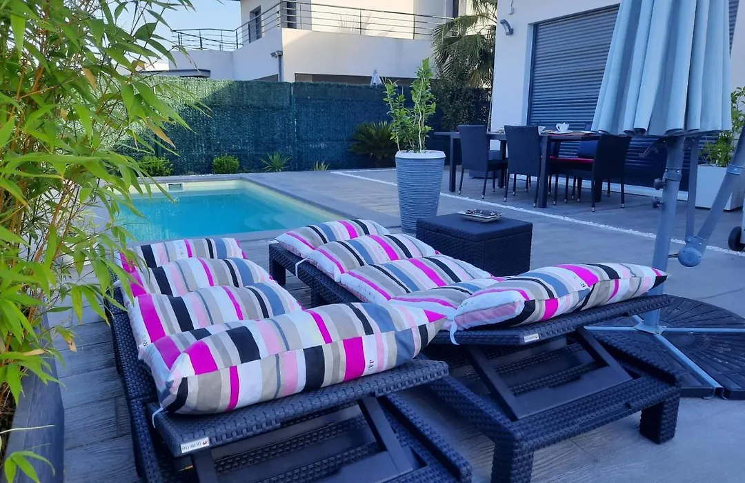 Chambre Cosy Adults Only-1
