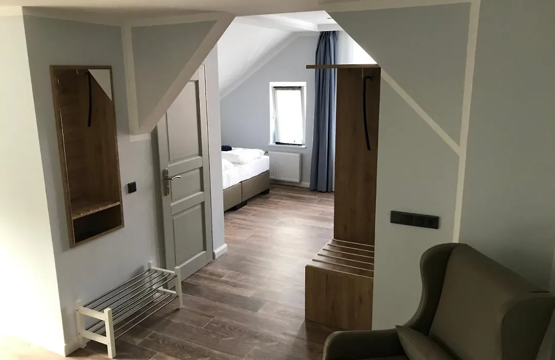Stayhome Tossens-1