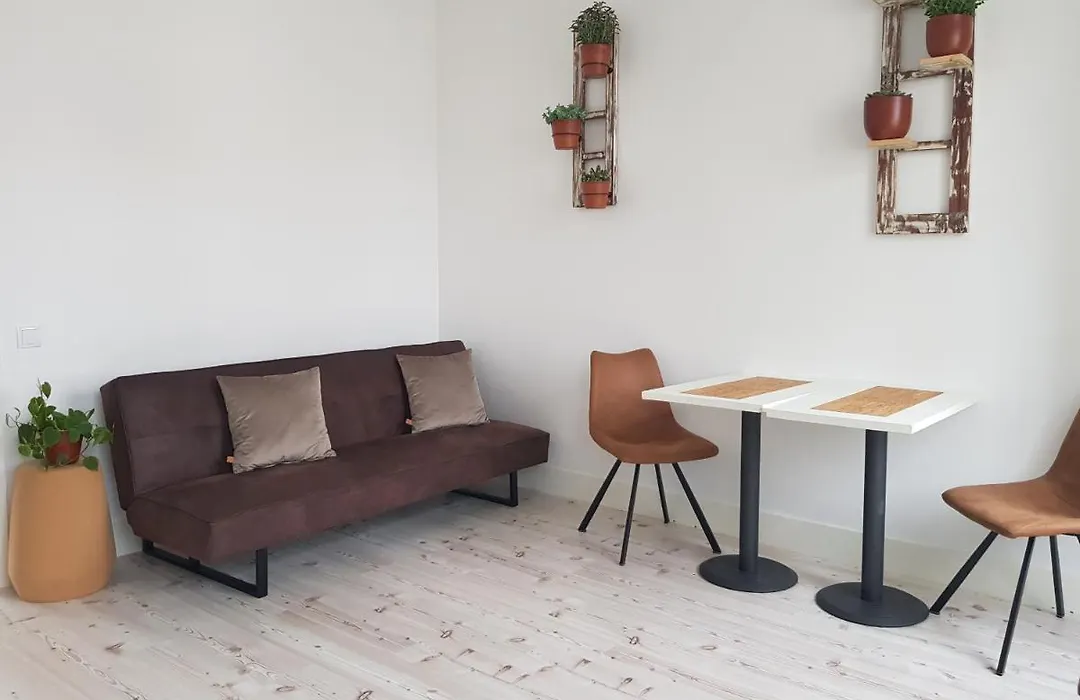 Cork Train Station Guesthouse-1