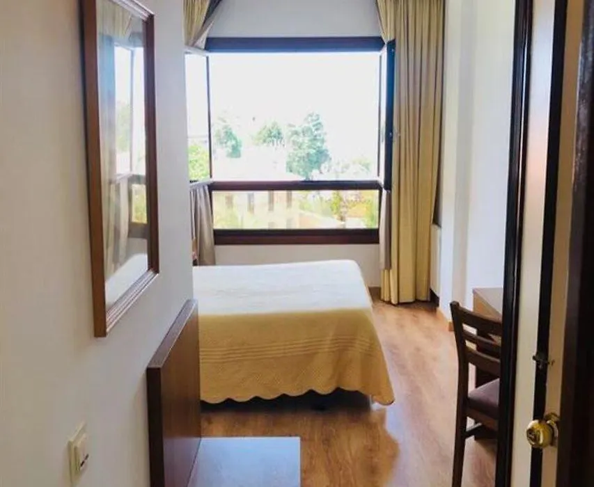 Hotel Herbiña-1