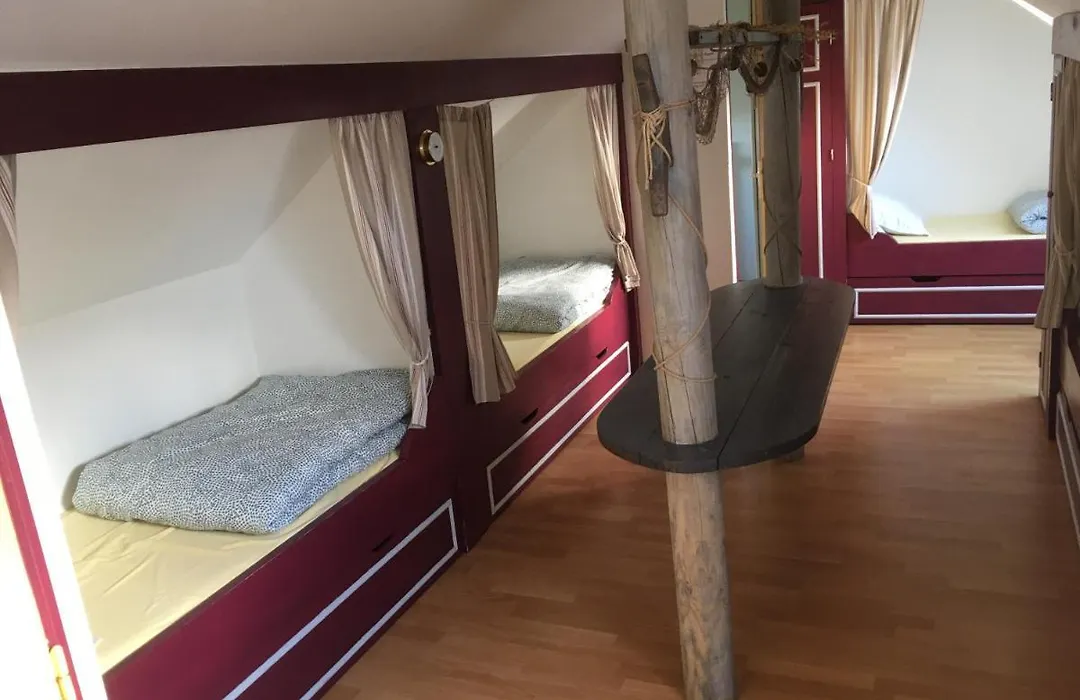 Auberge De Keringar-1