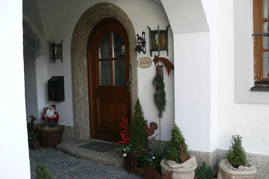 Alpenvilla Berchtesgaden Hotel Garni-1